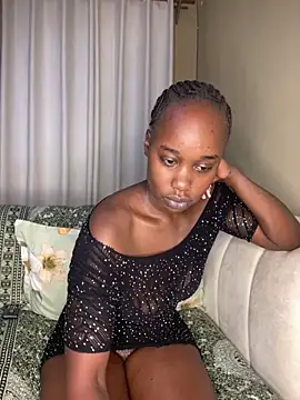 Snapshot of TinaFavourite chatting on September 18, 2:52 pm TinaFavourite online show from September 18, 2:52 pm