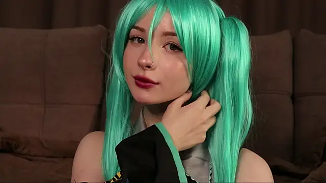 Nana Wilson online show from October 24, 4:20 am