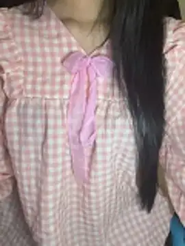 Dolly282 online show from April 15, 11:27 pm