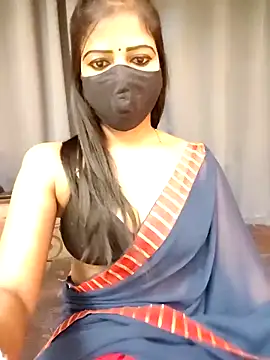 Misss-julli online show from December 19, 11:23 pm