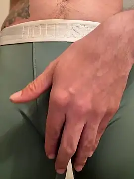 flacoone01 online show from September 18, 11:07 pm