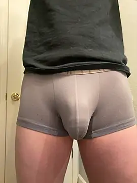 flacoone01 online show from April 15, 10:55 am