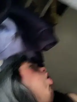 LiaCollings online show from February 4, 12:00 pm