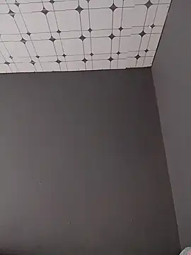 sexyhotchic93 online show from September 9, 2:38 pm