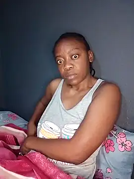 sexyhotchic93 online show from September 19, 2:57 am