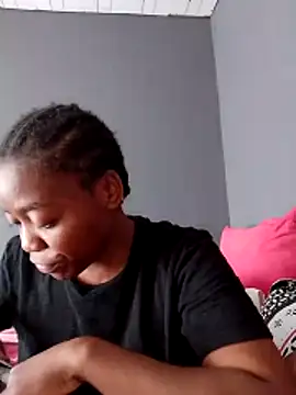 sexyhotchic93 online show from November 6, 8:59 am