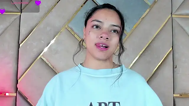 Angellit Afrodita  online show from April 7, 9:32 am