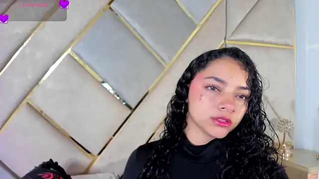 Angellit Afrodita  online show from April 15, 9:27 am