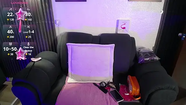 Snapshot of Mia_garcia28 chatting on September 15, 7:47 pm Mia garcia28 online show from September 15, 7:47 pm