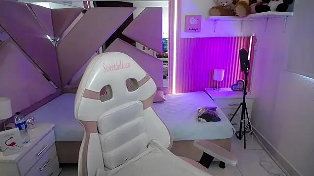 Snapshot of Mia_garcia28 chatting on September 17, 7:48 pm Mia garcia28 online show from September 17, 7:48 pm