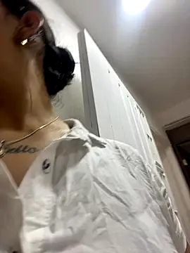 Snapshot of Mia_garcia28 chatting on October 9, 12:58 pm Mia garcia28 online show from October 9, 12:58 pm