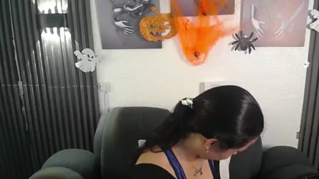 Snapshot of Mia_garcia28 chatting on October 25, 7:52 pm Mia garcia28 online show from October 25, 7:52 pm