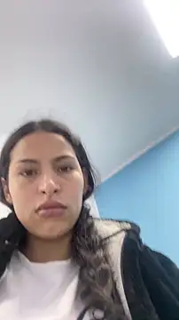 Mia garcia28 online show from February 28, 7:15 pm