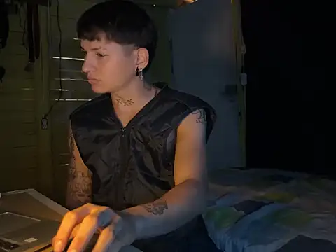 Ebebyjuan online show from April 1, 1:41 pm