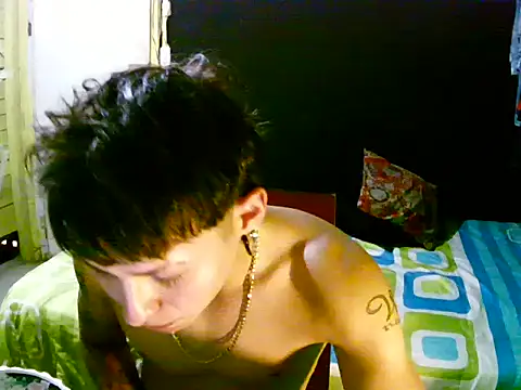 Ebebyjuan online show from April 6, 7:48 pm