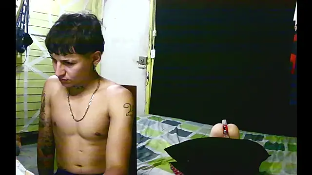 Ebebyjuan online show from April 16, 7:58 pm