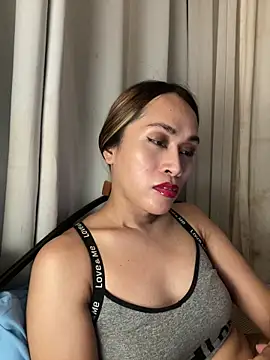 RomanticPearlTS online show from April 1, 2:34 am