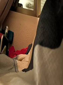 Junani2231 online show from November 6, 1:39 am