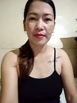 Snapshot of wildxxxGia chatting on February 8, 6:55 pm wildxxxGia online show from February 8, 6:55 pm