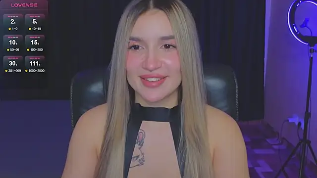 RoxyChill online show from October 9, 7:12 pm