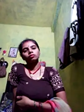 Snapshot of Punam_sony chatting on July 13, 6:44 pm Punam sony online show from July 13, 6:44 pm