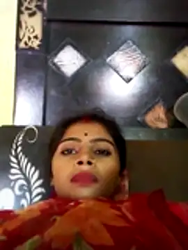 Snapshot of Punam_sony chatting on August 4, 8:50 am Punam sony online show from August 4, 8:50 am