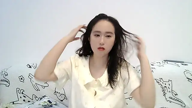 Snapshot of Belinda66 chatting on October 2, 2:57 pm Belinda66 online show from October 2, 2:57 pm