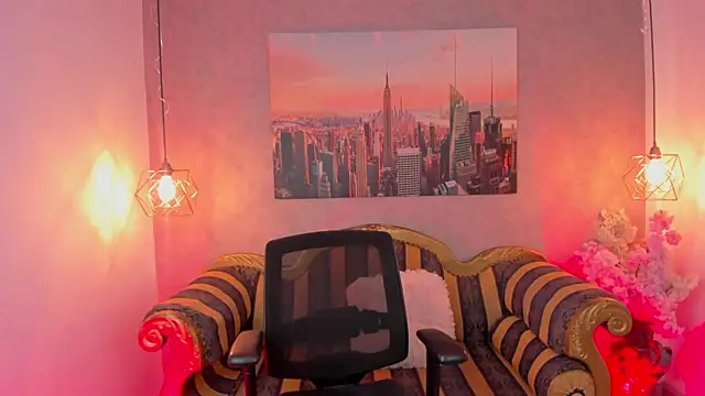 Snapshot of Dali_collin chatting on February 18, 12:56 pm Dali collin online show from February 18, 12:56 pm