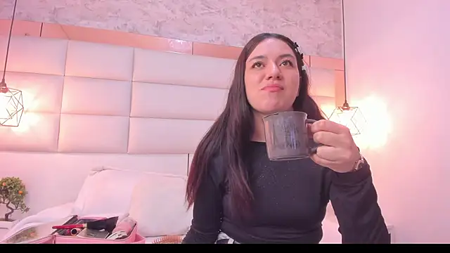 Dali collin online show from March 21, 4:32 pm