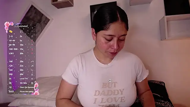 vela-kimm online show from July 8, 8:24 pm