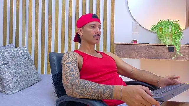 yorbymaxx online show from February 7, 12:53 pm