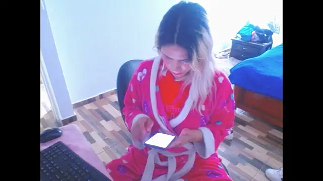 mystica 25 online show from November 16, 3:06 pm