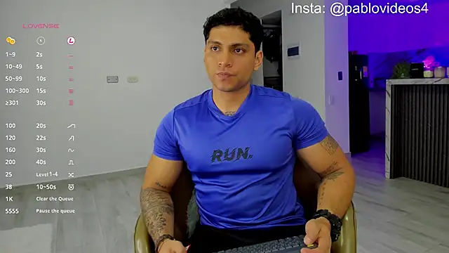 Snapshot of Nicolasmontoya16 chatting on September 16, 4:02 am Nicolasmontoya16 online show from September 16, 4:02 am