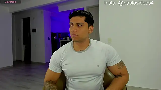 Snapshot of Nicolasmontoya16 chatting on September 20, 2:45 am Nicolasmontoya16 online show from September 20, 2:45 am