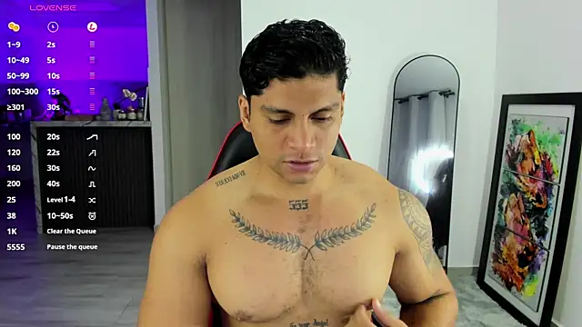 Snapshot of Nicolasmontoya16 chatting on October 18, 4:04 am Nicolasmontoya16 online show from October 18, 4:04 am