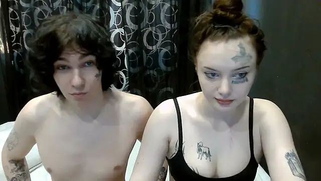 Snapshot of eva_sunshine_blue_eyes chatting on June 29, 3:02 am eva sunshine blue eyes online show from June 29, 3:02 am