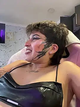 DayanaDG online show from March 11, 9:10 pm