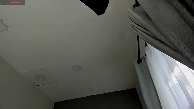 Snapshot of Vela_jade chatting on October 15, 7:36 pm Vela jade online show from October 15, 7:36 pm