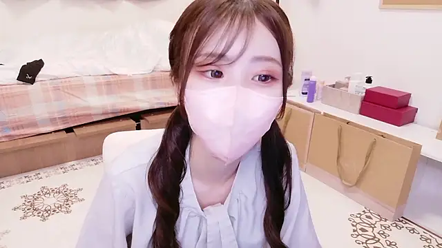 Ema o0 chan online show from September 20, 11:11 am