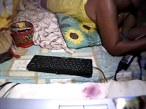 Snapshot of ImSoHorny4uxxx chatting on September 25, 7:45 am ImSoHorny4uxxx online show from September 25, 7:45 am