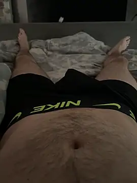 naughtycoupl98 online show from February 13, 10:33 am