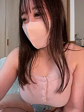 Snapshot of miyuki105 chatting on October 4, 11:41 am miyuki105 online show from October 4, 11:41 am