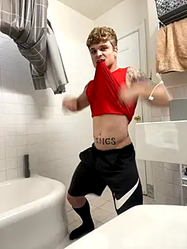 Snapshot of King_Kev_ chatting on October 29, 4:42 pm King Kev online show from October 29, 4:42 pm