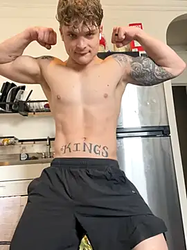 Snapshot of King_Kev_ chatting on December 17, 5:41 pm King Kev online show from December 17, 5:41 pm