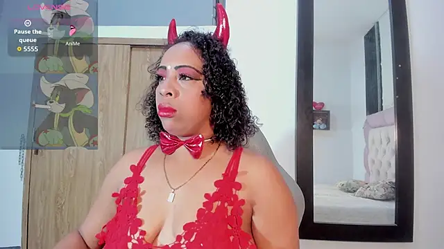 Snapshot of Faver_ chatting on October 24, 12:12 pm Faver online show from October 24, 12:12 pm