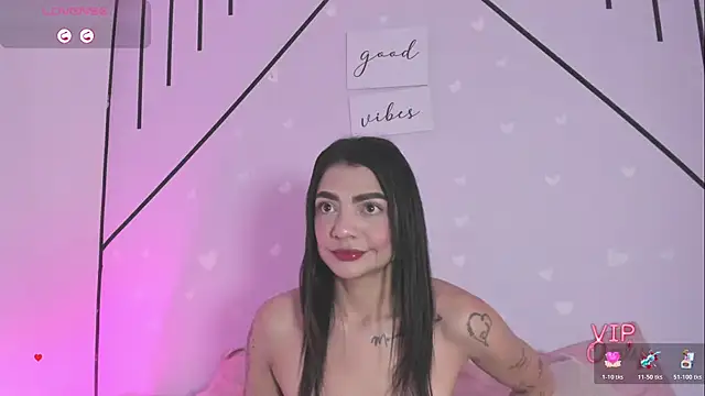 MiahCornell  online show from February 23, 8:50 pm