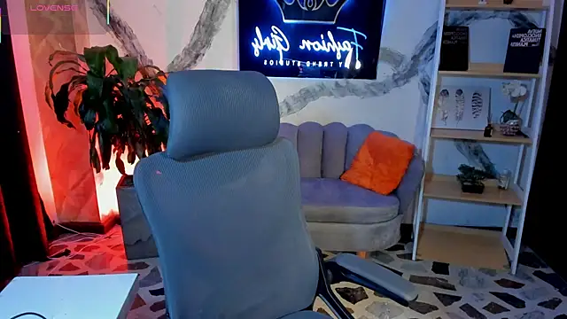 Maxxxine1 online show from December 22, 1:35 am