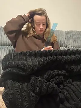 SeccySerena online show from October 24, 2:24 pm