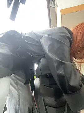 Sallem Pink online show from April 17, 11:13 am