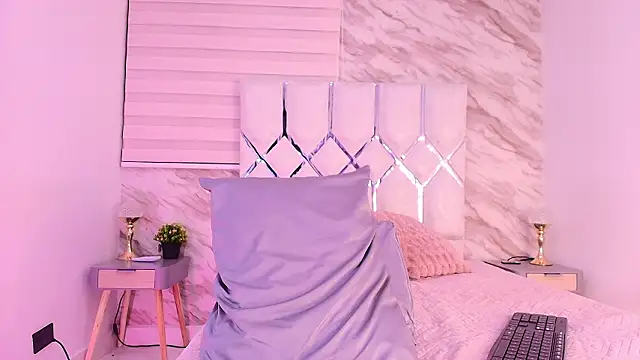 cataleya ebony  online show from March 4, 3:01 am